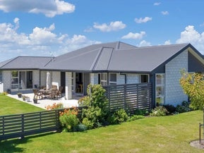4 Rosewood Drive, Amberley, Amberley