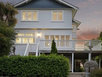 7 Hackthorne Road, Cashmere, Christchurch