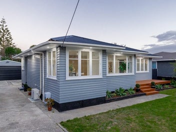 15 Peters Avenue, Cloverlea, Palmerston North