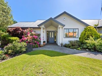 10 Carlow Grove, Birchville, Upper Hutt