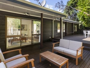 35C The Drive, Tawa, Wellington