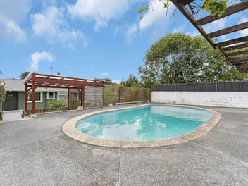 9 McDonald Crescent, Mount Wellington, Auckland