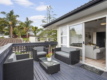 50 Zita Maria Drive, Massey, Auckland