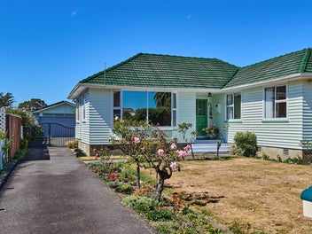 2A Argyle Grove, Trentham, Upper Hutt