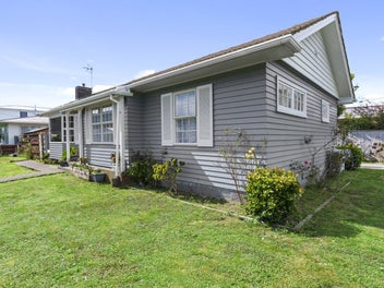 8 Karamu Crescent, Wainuiomata, Lower Hutt