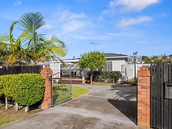 40 Walton Street, Red Beach, Red Beach