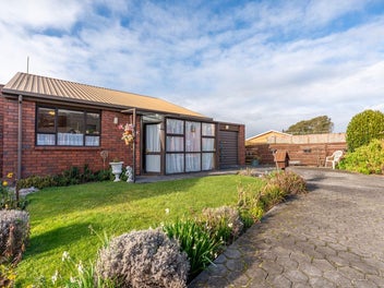 4 Kia Ora Drive, Bridge Hill, Alexandra