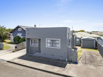 645 Ferguson Street, Terrace End, Palmerston North