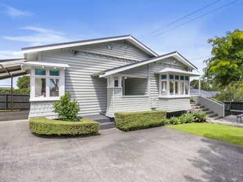 35 Mariri Road, Onehunga, Auckland