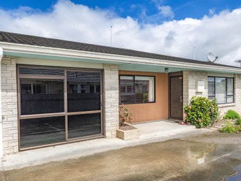 2/411 Avenue Rd W, Saint Leonards, Hastings