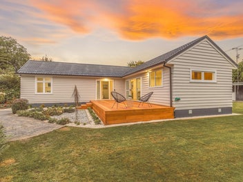 25 Derrett Place, Saint Martins, Christchurch