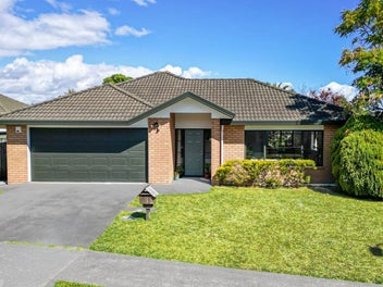 7 Corta Bella Place, Golflands, Auckland