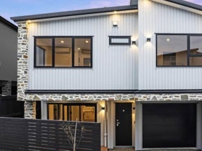 9B Addison Street, Blockhouse Bay, Auckland