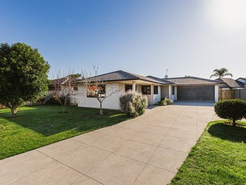 18 Newbury Place, Taradale, Napier