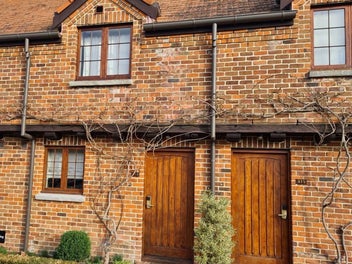 6/16 Quiet Woman Way, Monaco, Nelson