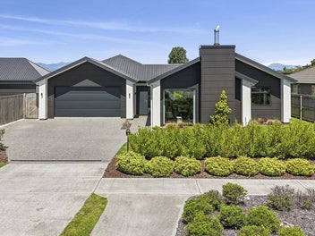 95 Iwa Street, Mapua