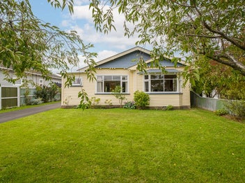 65 Martin Avenue, Beckenham, Christchurch