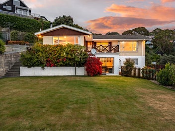 15 Toledo Place, Mount Pleasant, Christchurch