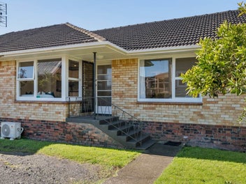 2/22 Kensington Avenue, Balmoral, Auckland