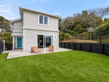1 Seaforth Terrace, Karori, Wellington
