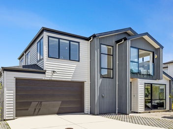 6 Irving Place, Hobsonville, Auckland