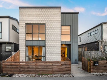 18 Skua Road, Hobsonville, Auckland