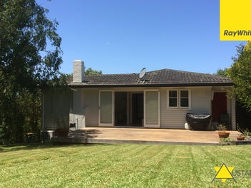 49 South Lynn Road, Titirangi, Auckland