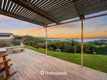 9 Lemonwood Grove, Maungaraki, Lower Hutt