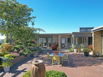 11 Leven Street, South Hill, Oamaru