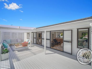 11 Idesia Place, Totara Heights, Auckland