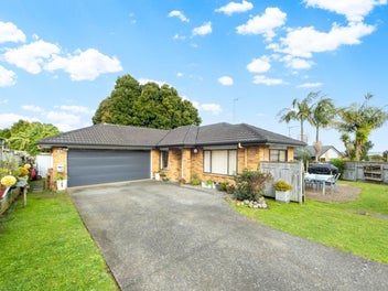 11 Ashland Place, Weymouth, Auckland