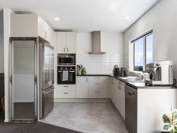 161 Keri Vista Rise, Papakura, Papakura