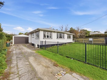 198 Ngamotu Road, Spotswood, New Plymouth