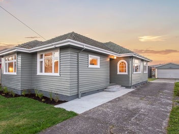 15 McIntyre Street, Shirley, Christchurch