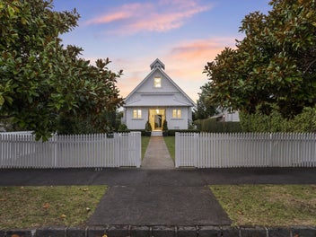 8 Faulder Avenue, Westmere, Auckland