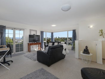 19 Bellevue Road, Brookfield, Tauranga