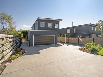 3 Mere Road, Taupo