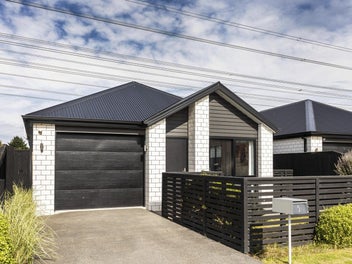 5 Piripiri Place, Broomfield, Christchurch