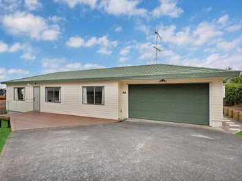 2/29 Bruce Road, Glenfield, Auckland
