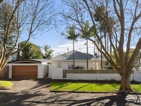 94 Warnock Street, Westmere, Auckland
