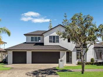 107 Pine Harbour Parade, Beachlands, Auckland