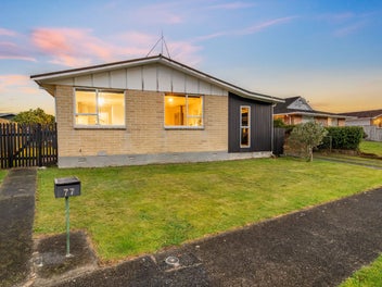 77 Pasadena Crescent, Totara Park, Upper Hutt