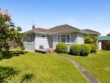 6 Queens Avenue, Frankton, Hamilton