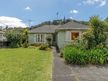 15 Lauderdale Road, Birkdale, Auckland