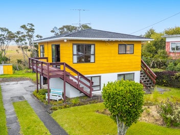 60 Bays Road, Orere Point, Papakura