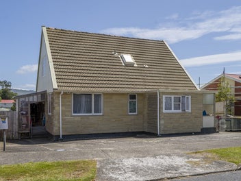 16 Waihora Crescent, Waitangirua, Porirua