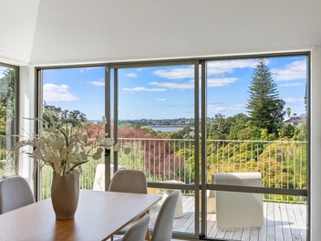 15 Laxon Terrace, Remuera, Auckland