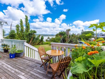 57 Parnell Street, Rawene