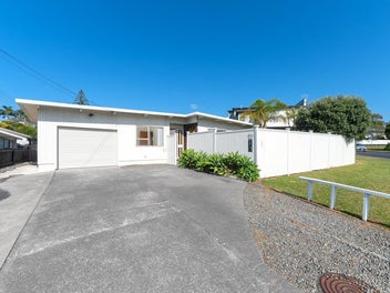 129A Nile Road, Milford, Auckland