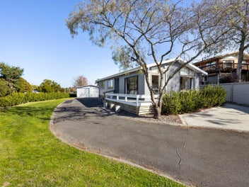 205 Newcastle Road, Grandview Heights, Hamilton